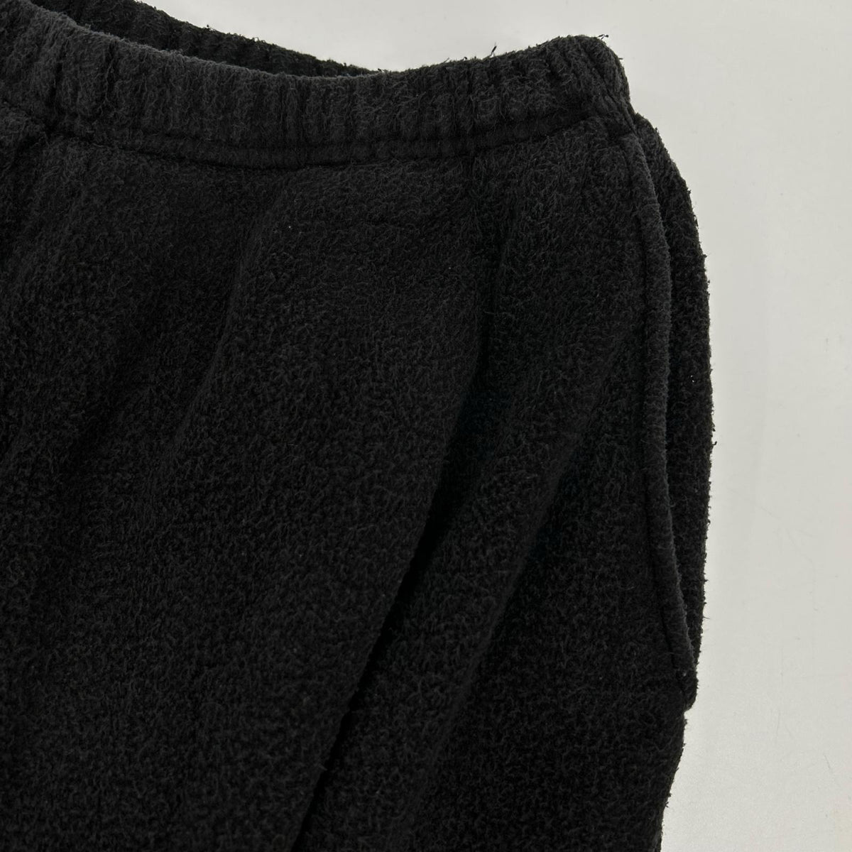 COMOLI コモリ 25AW C03-05013 ブラック シルク100 フリース ドローストリングパンツ ボトムス