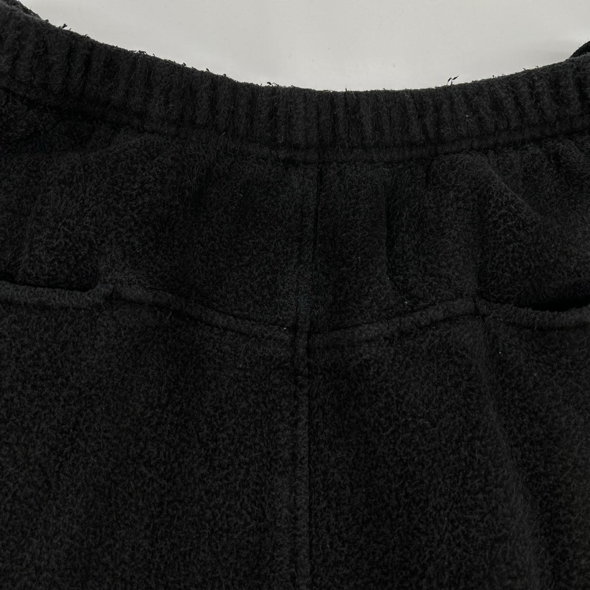 COMOLI コモリ 25AW C03-05013 ブラック シルク100 フリース ドローストリングパンツ ボトムス