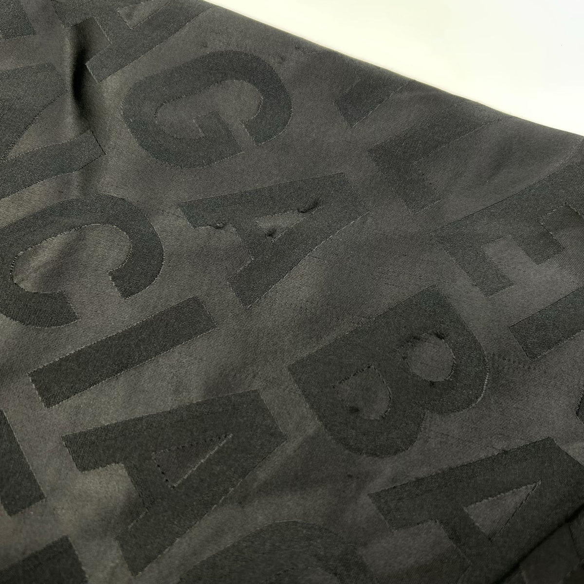 BALENCIAGA バレンシアガ 【HOMEWEAR】22年 681812 ブラック 長袖 総柄シャツ トップス