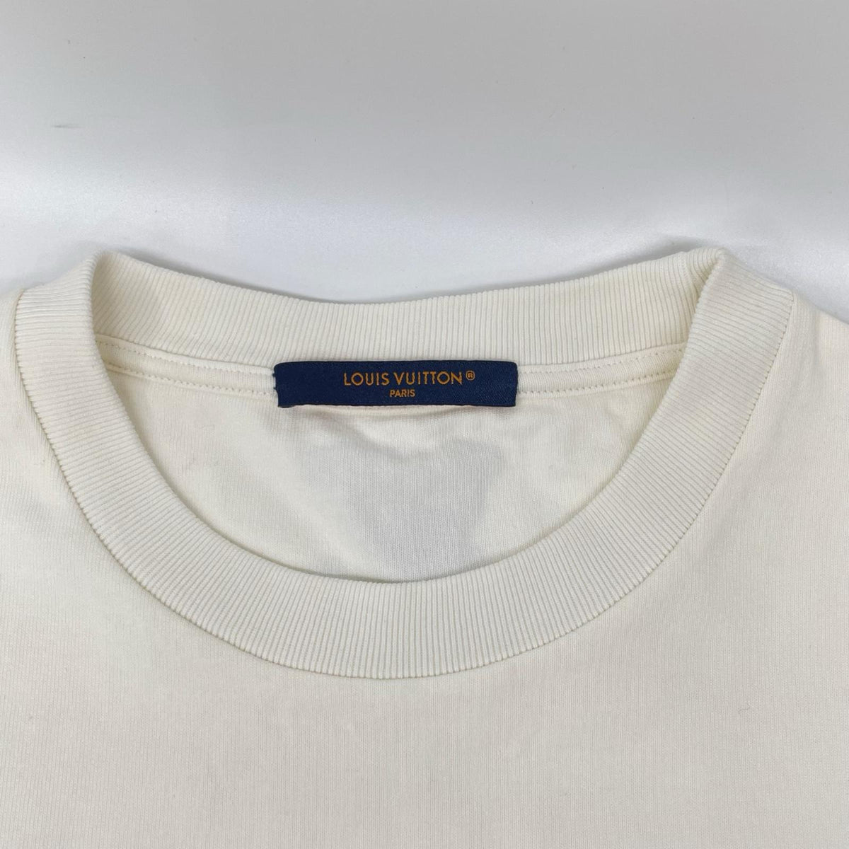 LOUIS VUITTON ルイヴィトン 26SS RM261MJ NPL HUY41W ホワイト エンブロイダリー シグネチャーTシャツ トップス