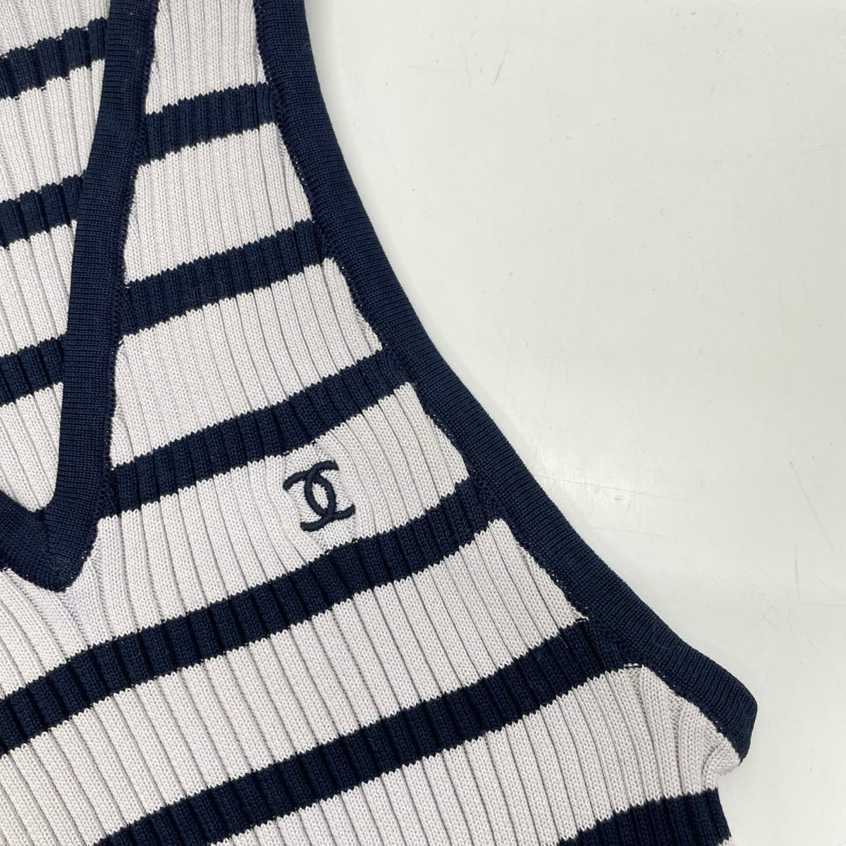 CHANEL シャネル 98P P10233V00445 グレー×ネイビー リブニットタンクトップ トップス