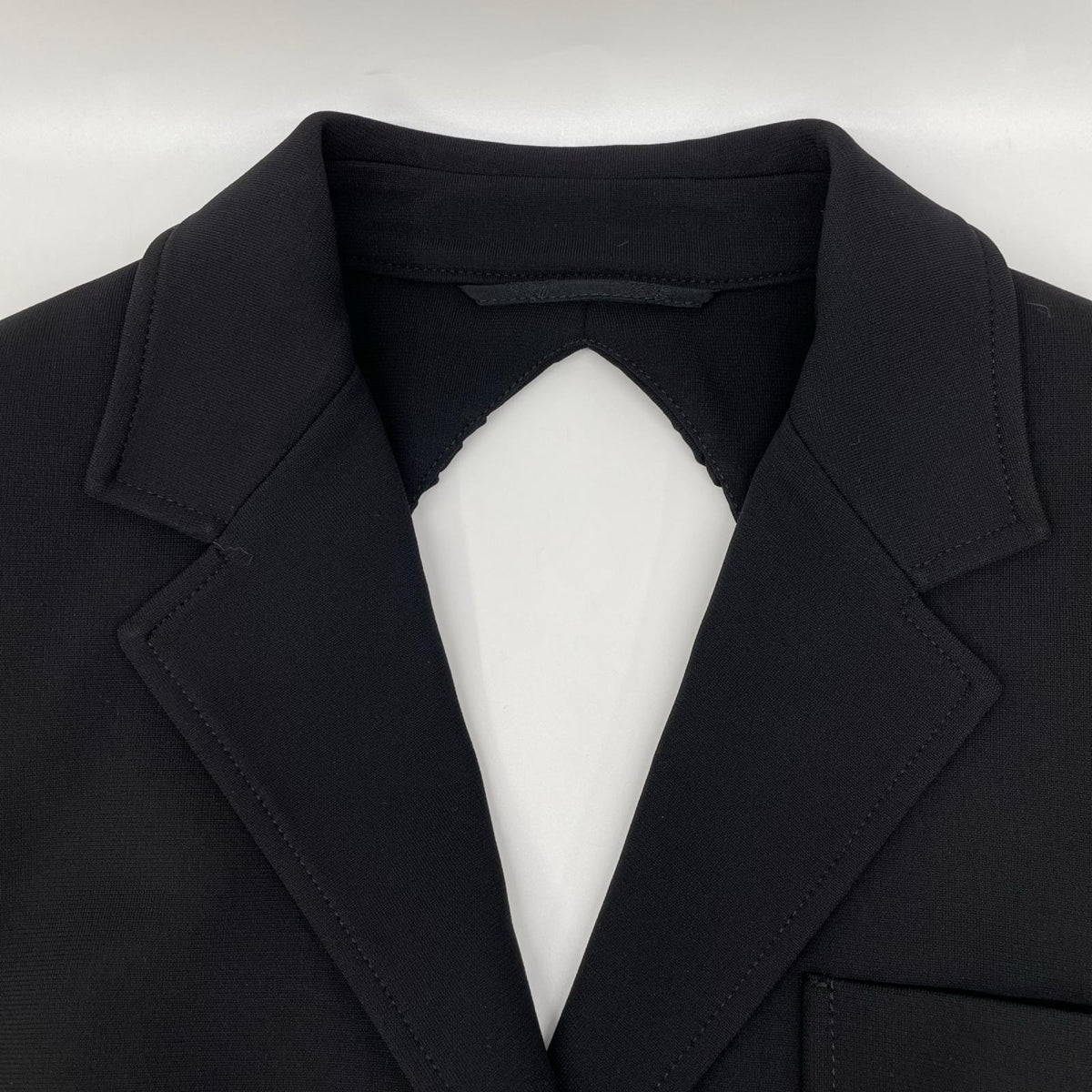 Max Mara マックスマーラ 25-26AW 25119110236 ブラック バック穴デザイン スーツジャケット ジャケット