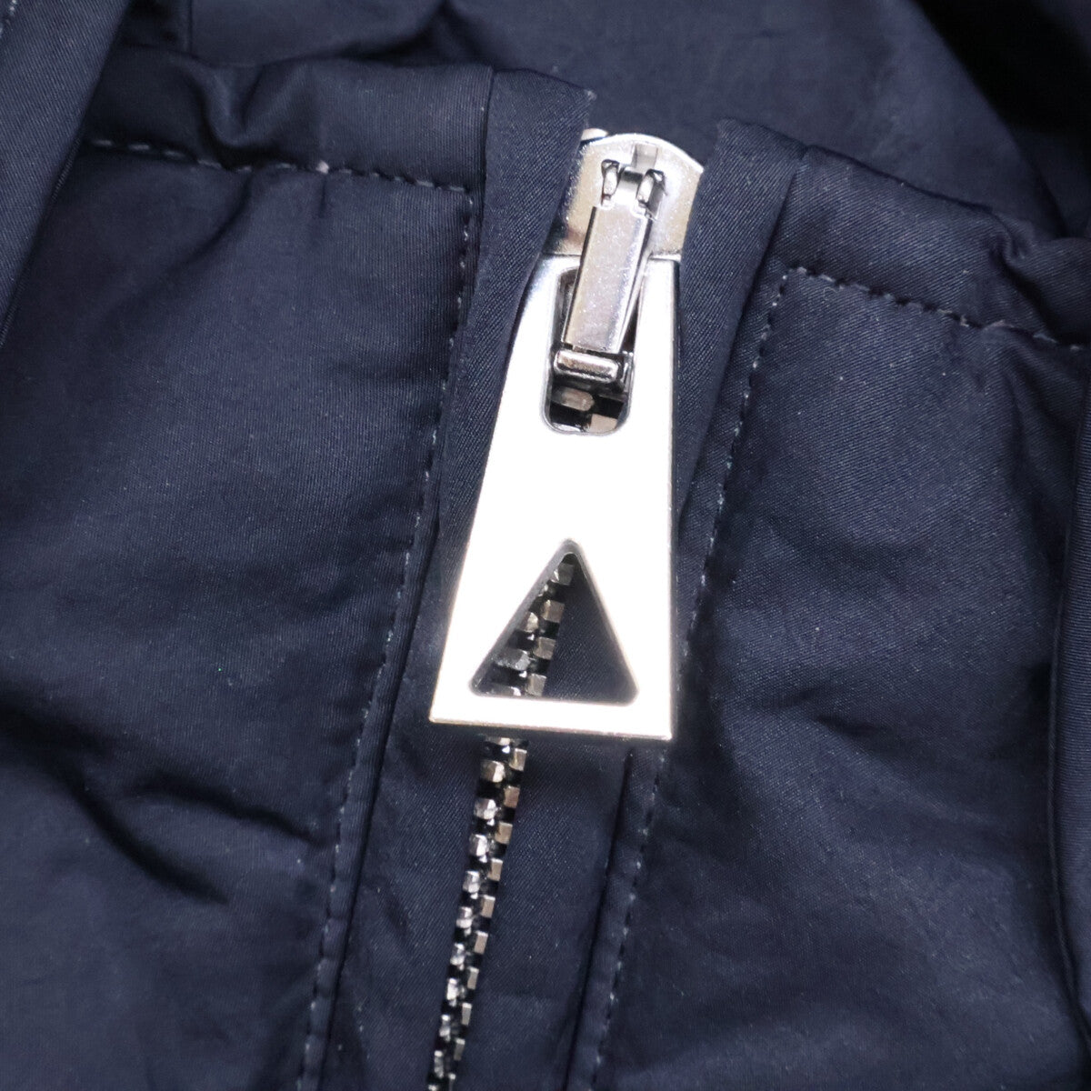 BOTTEGA VENETA ボッテガヴェネタ 【美品/国内正規/23AW】761243 NYLON DOWN JACKET ナイロン フーディダウンジャケット ジャケット