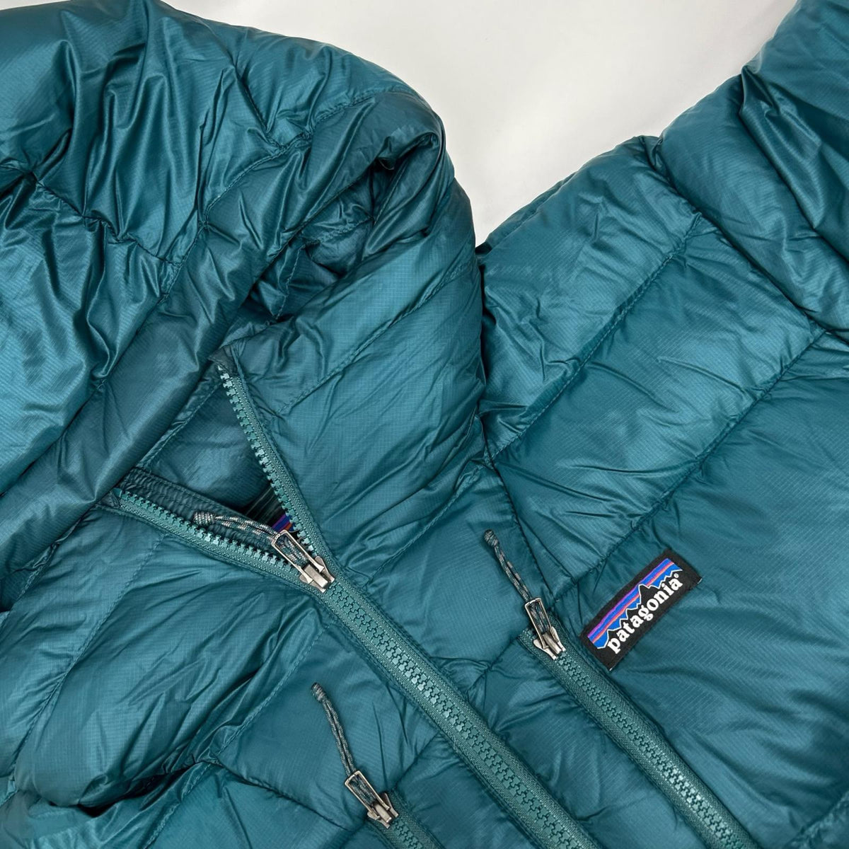 Patagonia パタゴニア 85500 グリーン Fitz Roy Down Hoody フィッツロイ ダウン フーディ ダウンジャケット ジャケット