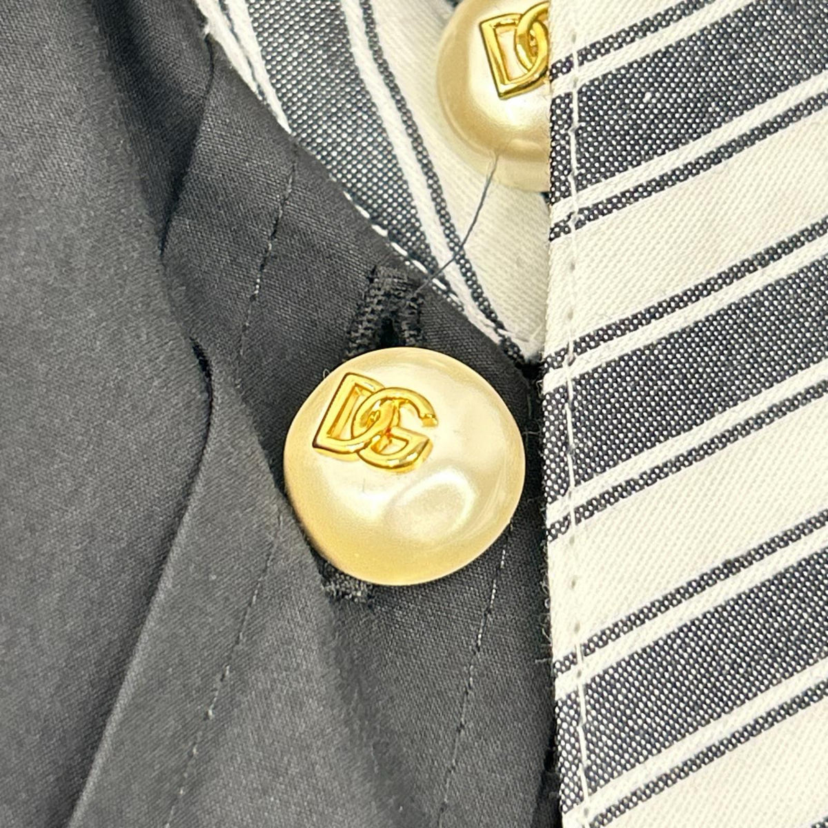 DOLCE&GABBANA ドルチェアンドガッバーナ F5P52T/GDAI9 フェイクパールボタン 袖スパンコール シャツ トップス