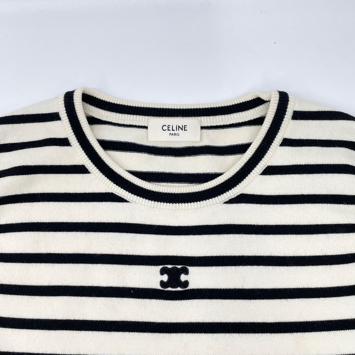 CELINE セリーヌ 25SS RY04W0101.60EB アイボリー×ブラック トリオンフ ノースリーブ ウール マリニエールセーター トップス