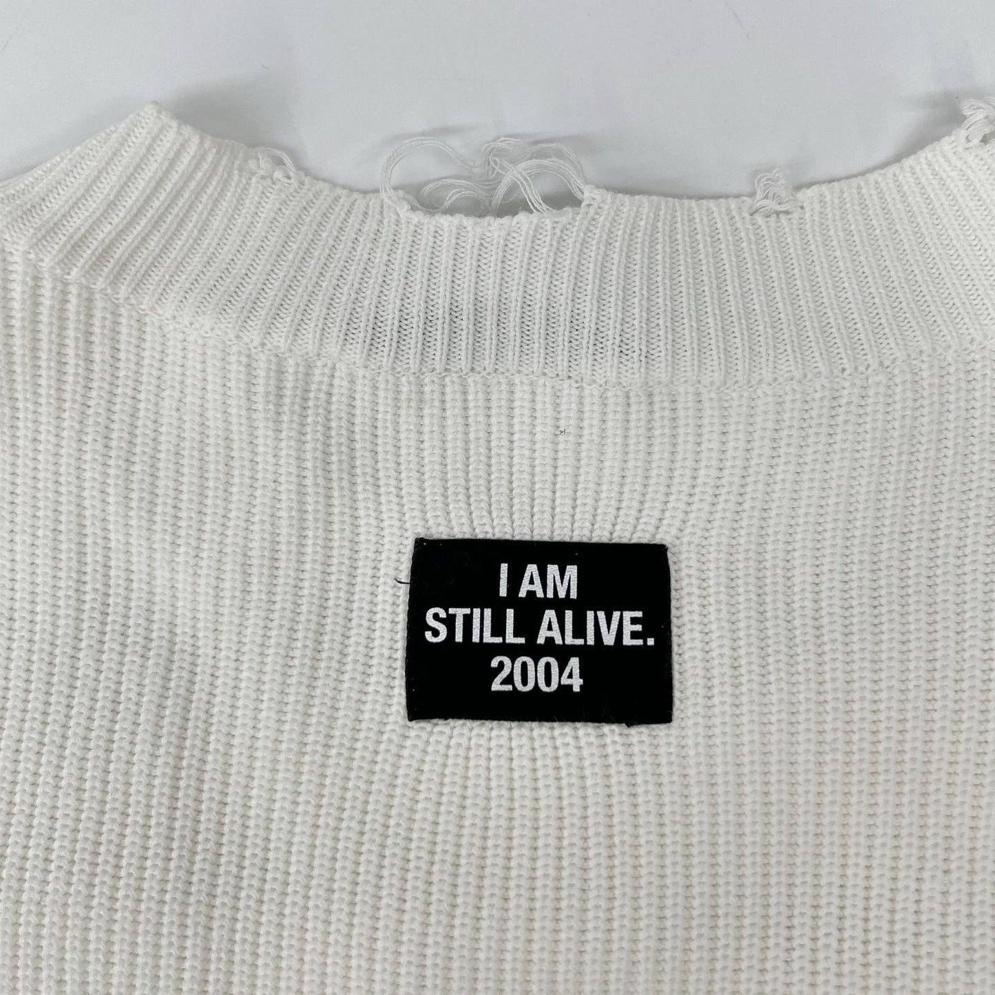 ALMOSTBLACK White 21SS-KT01 Distressed Big-Rib Knit Top
