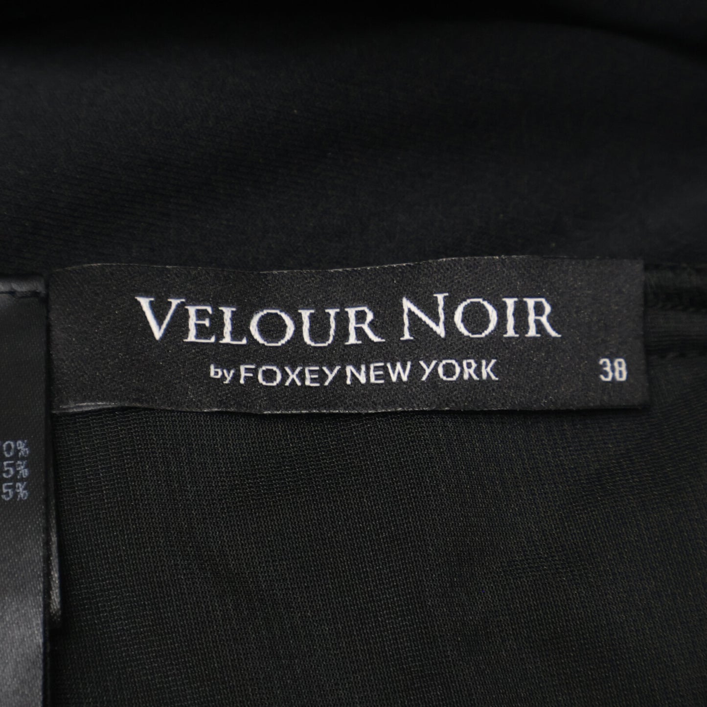 VELOUR NOIR 丝绒黑 40455 黑色丝绒短裤 下装 38 女士