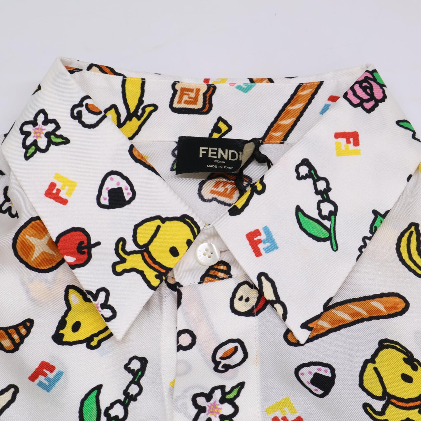 FENDI 芬迪 【准新/国内正品/24年产】FS1317 AUA0 TAROUT联名 Silvia and The Baguette 短袖衬衫/上衣