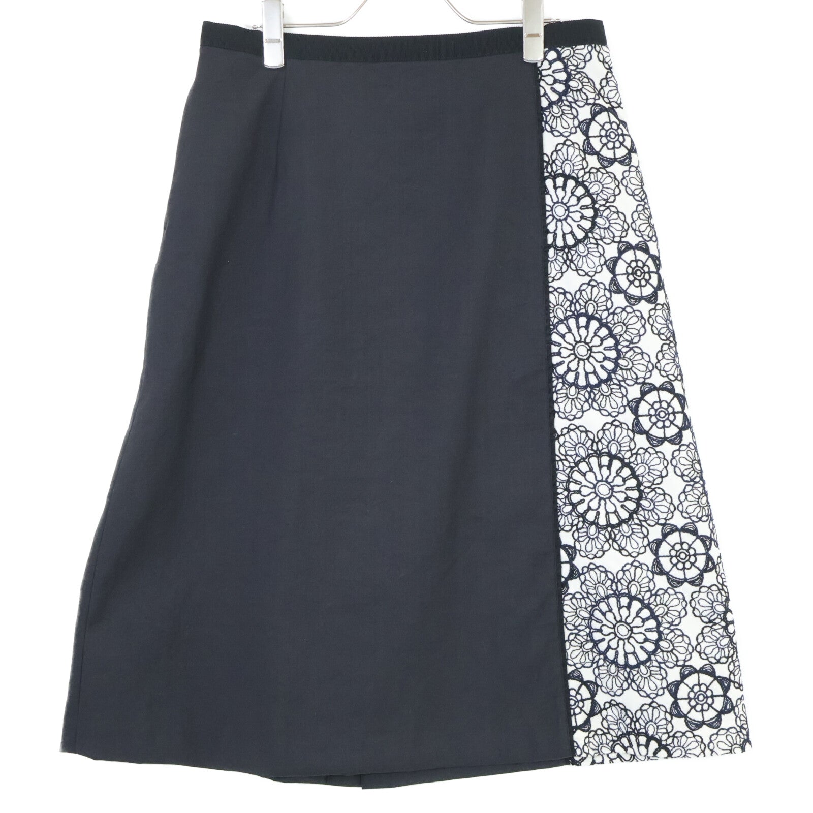 TRANS WORK Black Floral Embroidery Short Sleeve T-Shirt x Skirt Suit Set Up 46 Ladies