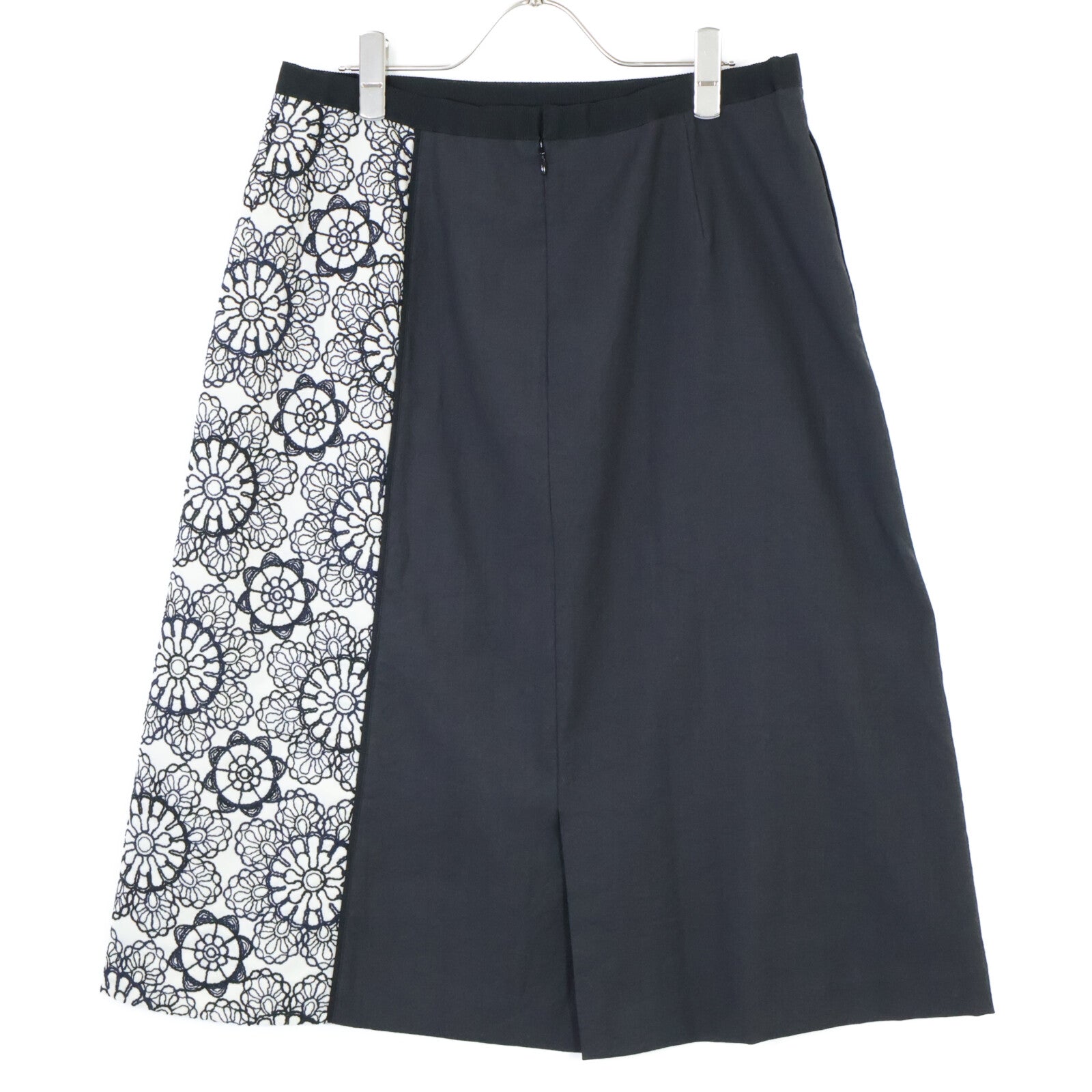 TRANS WORK Black Floral Embroidery Short Sleeve T-Shirt x Skirt Suit Set Up 46 Ladies