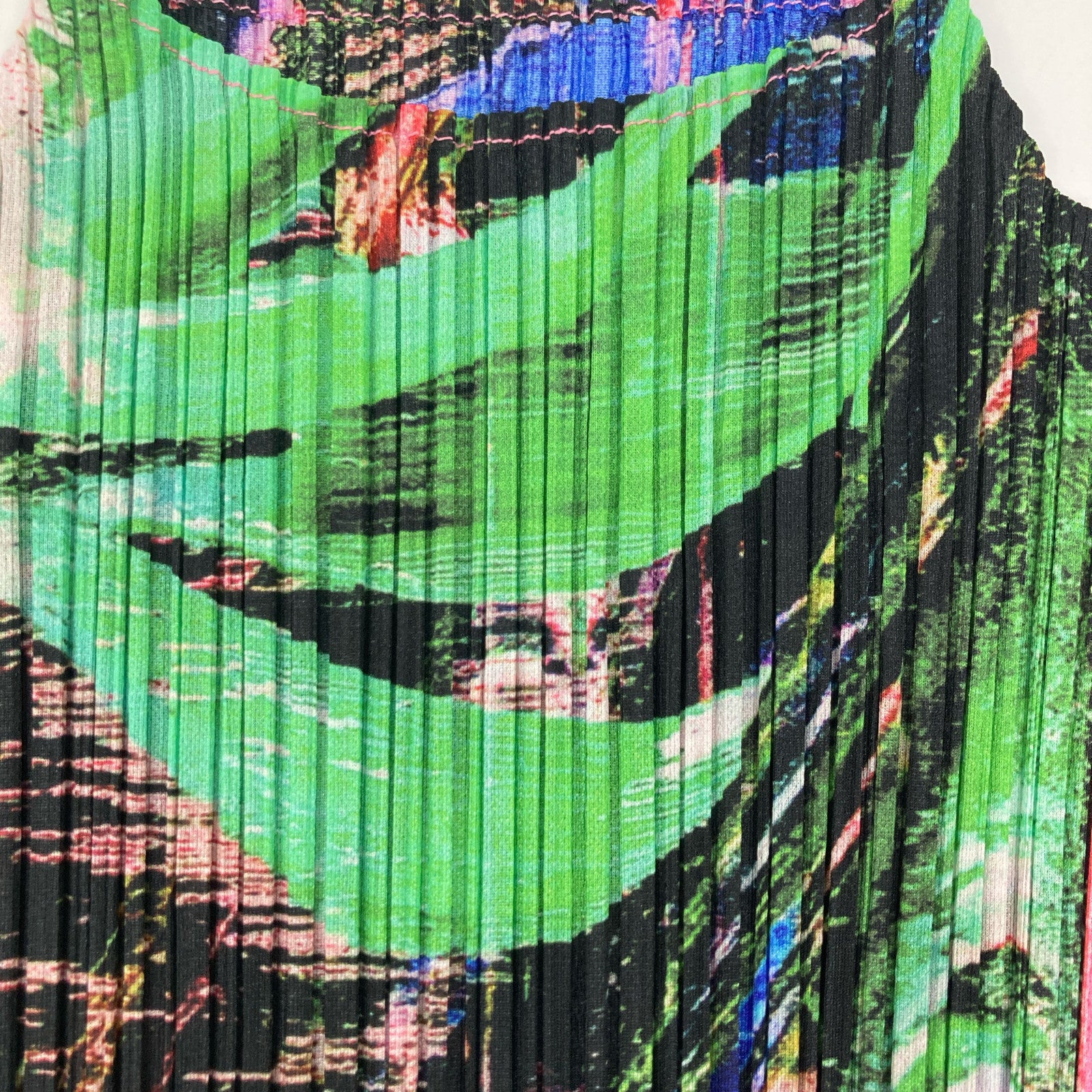 PLEATS PLEASE 三宅一生 褶皱之冬 23AW PP33-JK671 粉色 TROPICAL WINTER 无袖上衣