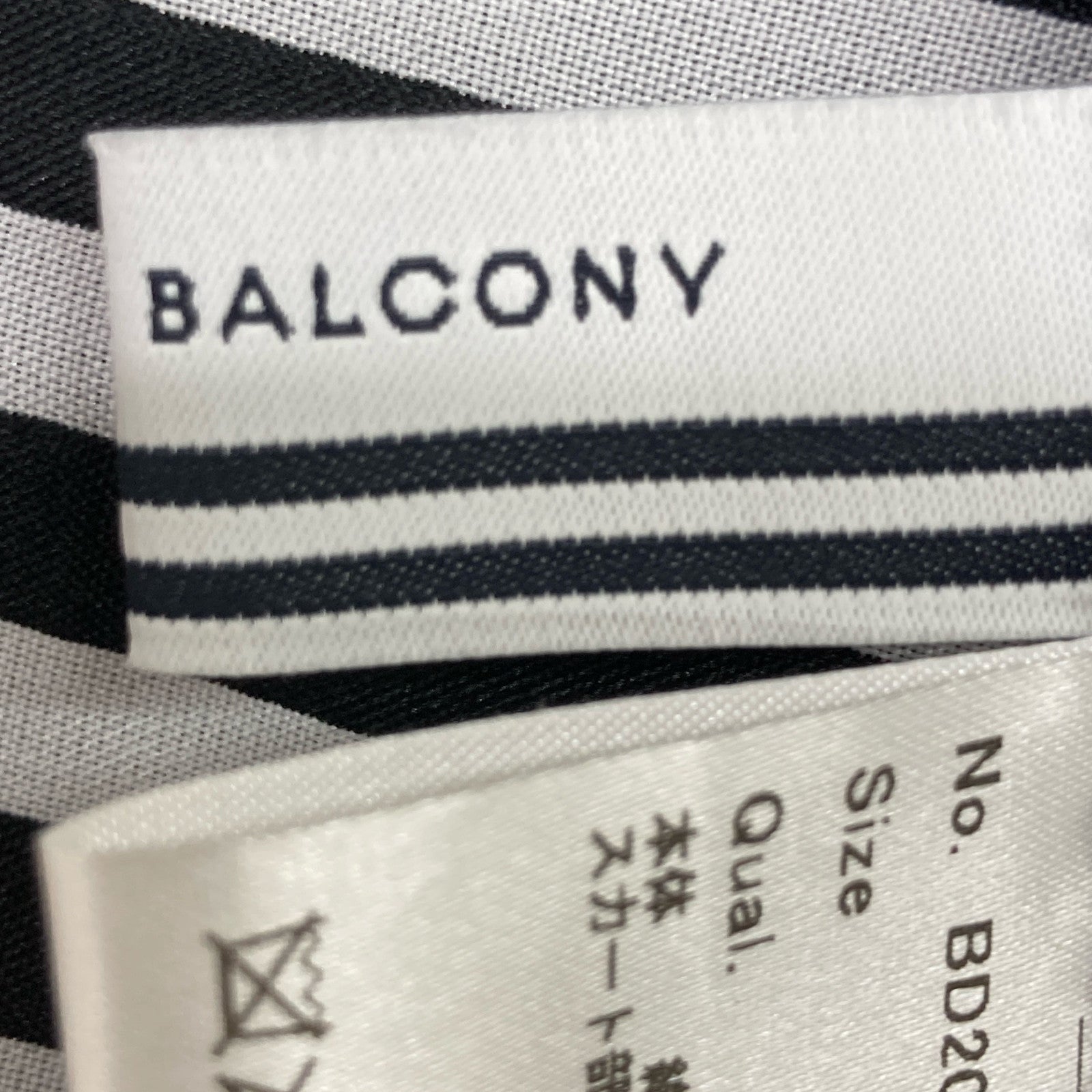 BORDERS at BALCONY BD2011P-2K-04 Black T-shirt Tuck Border Dress