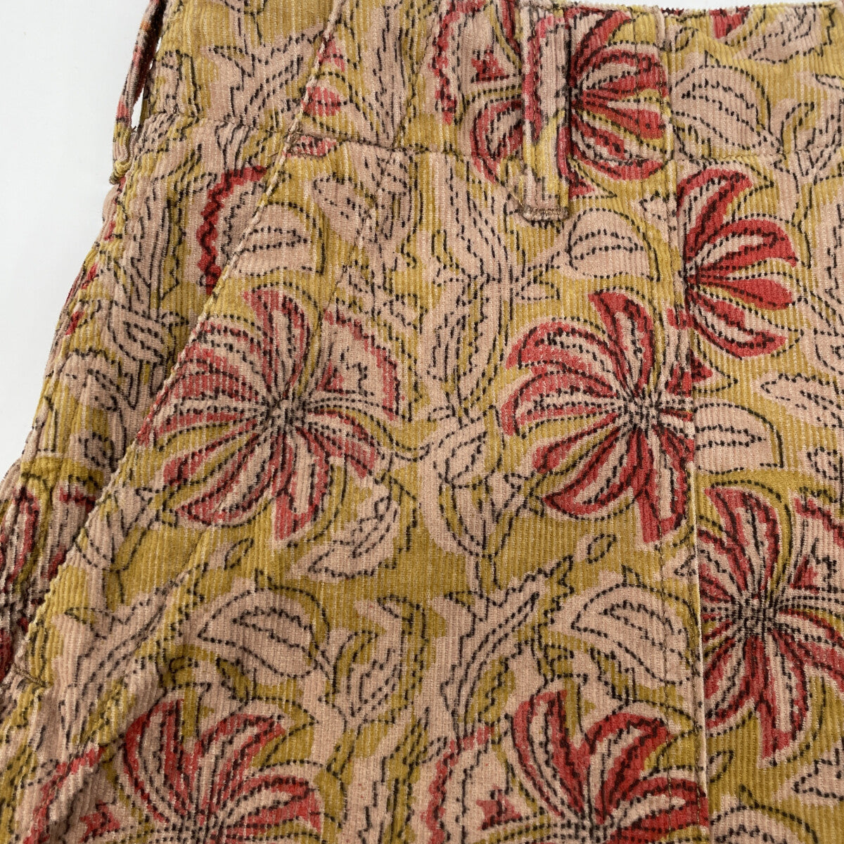 Engineered Garments Beige 25SS Fatigue Shorts Floral Print Corduroy Bottoms