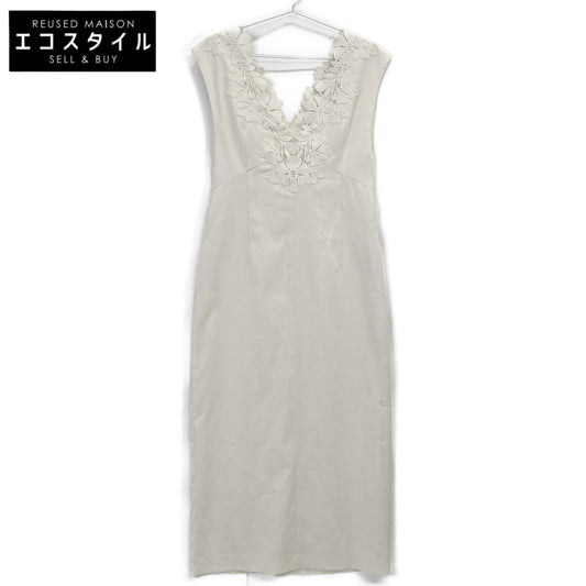 JUSGLITTY Ivory Yurakucho Marui Exclusive Lace V-neck Jumpsuit Skirt