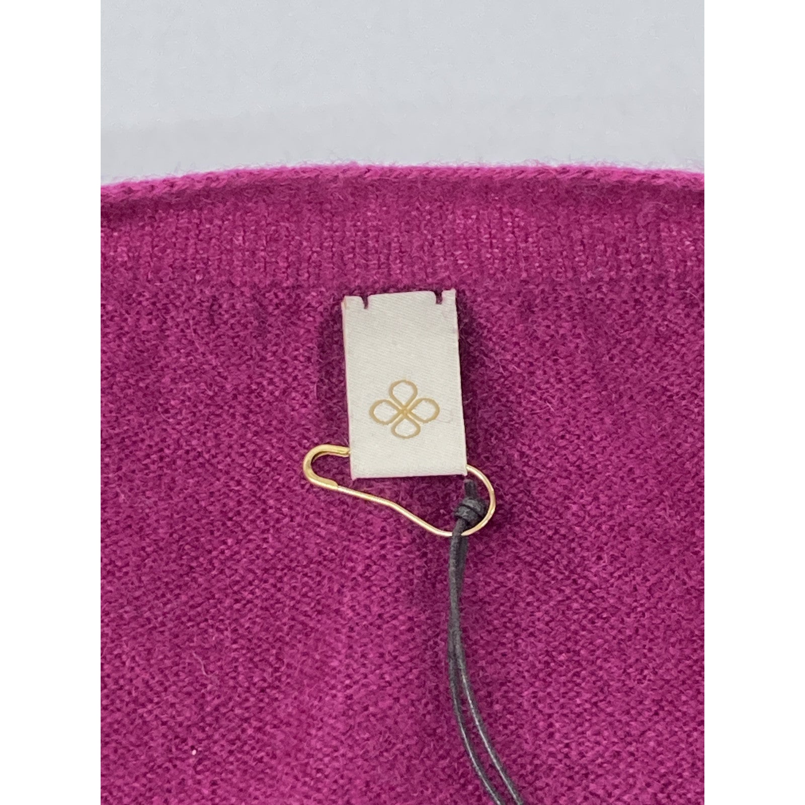 Ito衣 KABIBA Plum 09IT-EF0003 Cashmere V-neck Knit Top 1 Women's