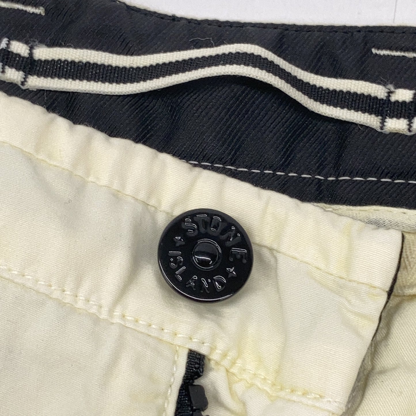 STONE ISLAND 石头岛 7415315WA 象牙色徽标贴片水洗长裤 裤子