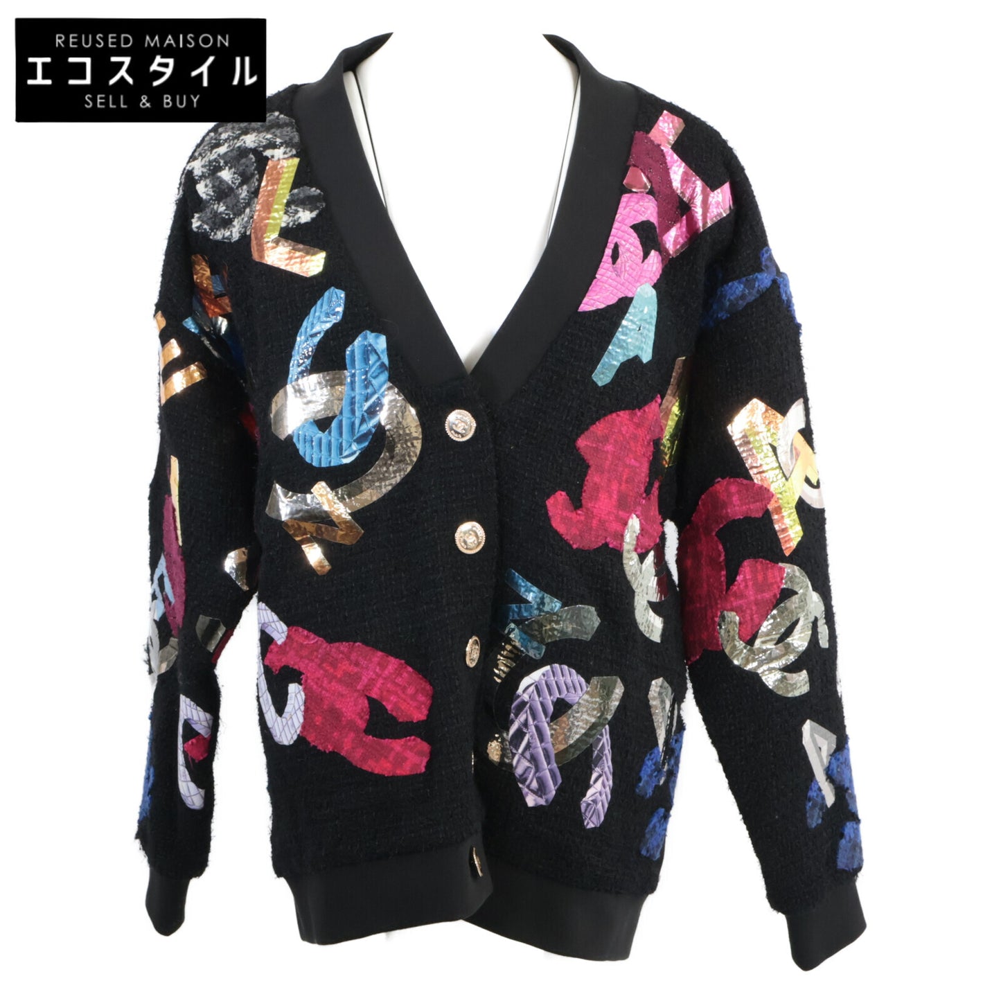 CHANEL Beautiful P72995K10507 22AW Coco Mark Multi-Patch Tweed Switching Sweat Cardigan Top