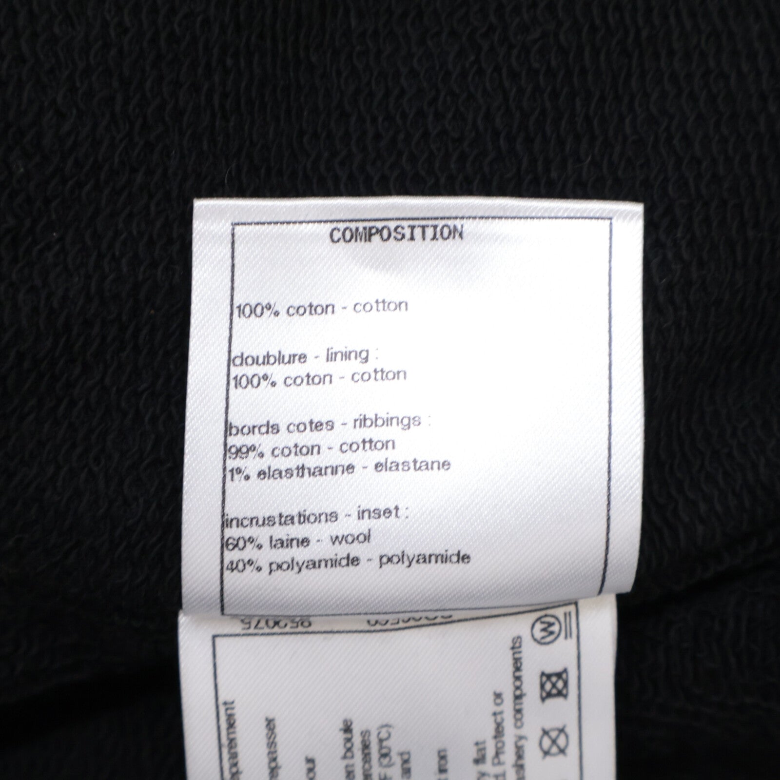 CHANEL Beautiful P72995K10507 22AW Coco Mark Multi-Patch Tweed Switching Sweat Cardigan Top