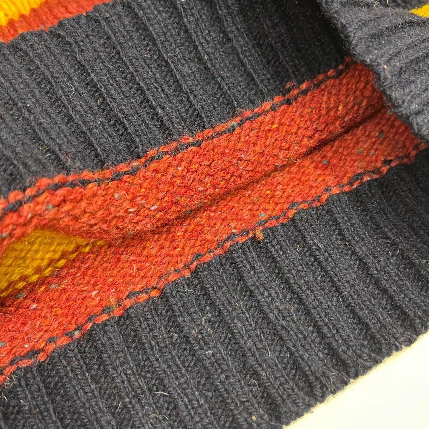 Multicolor Border Knit Top 36 Ladies