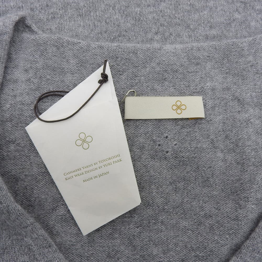 TOYOBOSHI TOYOBOSHI Like New Itoiori KIDO 100% Cashmere V-neck Knit Top Women's Gray 1 10IT-PC0011 Tops