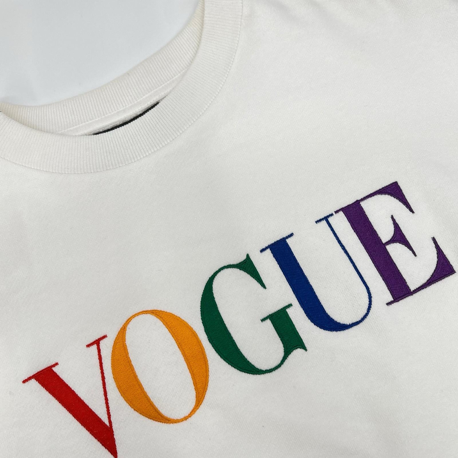 VOGUE ヴォーグ VGAW-05 ホワイト カレッジロゴ スウェット トップス