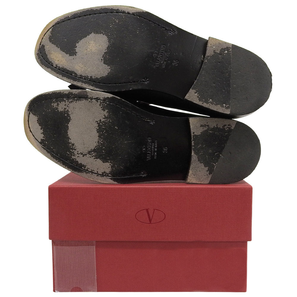 Valentino Garavani ヴァレンティノガラヴァーニ レザー Vロゴ タッセルローファー シューズ レディース ブラック 36 シューズ