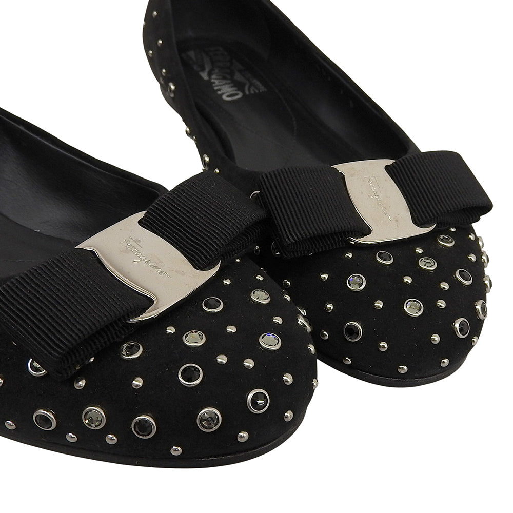 Salvatore Ferragamo サルヴァトーレフェラガモ 美品 ヴァラ スタッズ フラット パンプス レディース ブラック 7D シューズ 7D