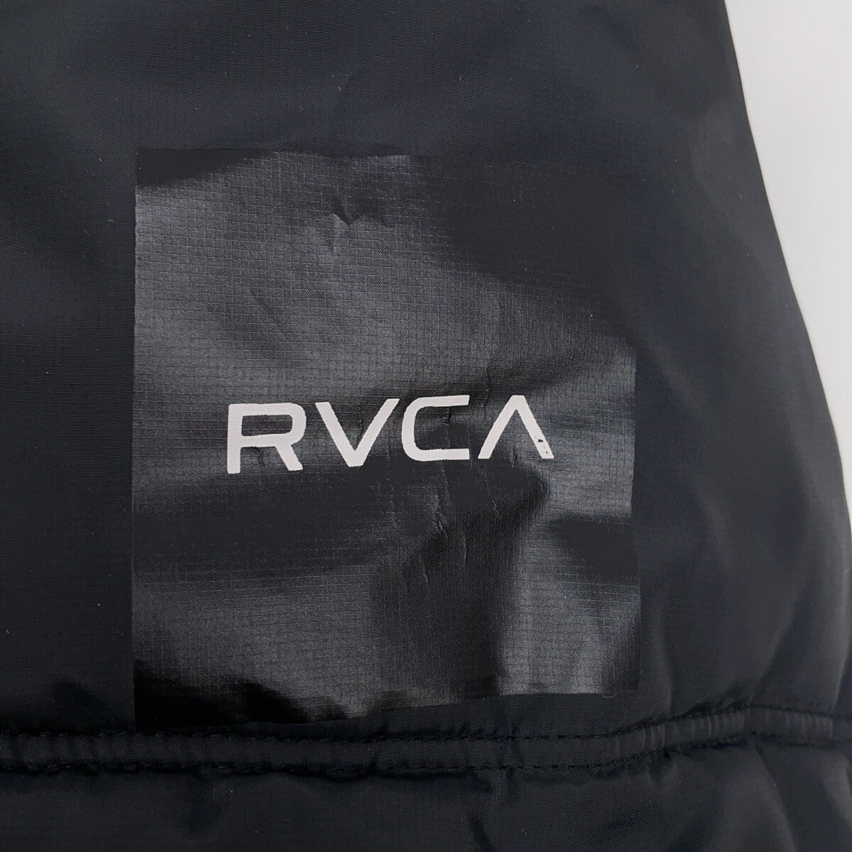 RVCA BB042767 黑色 羽绒夹克 夹克 S