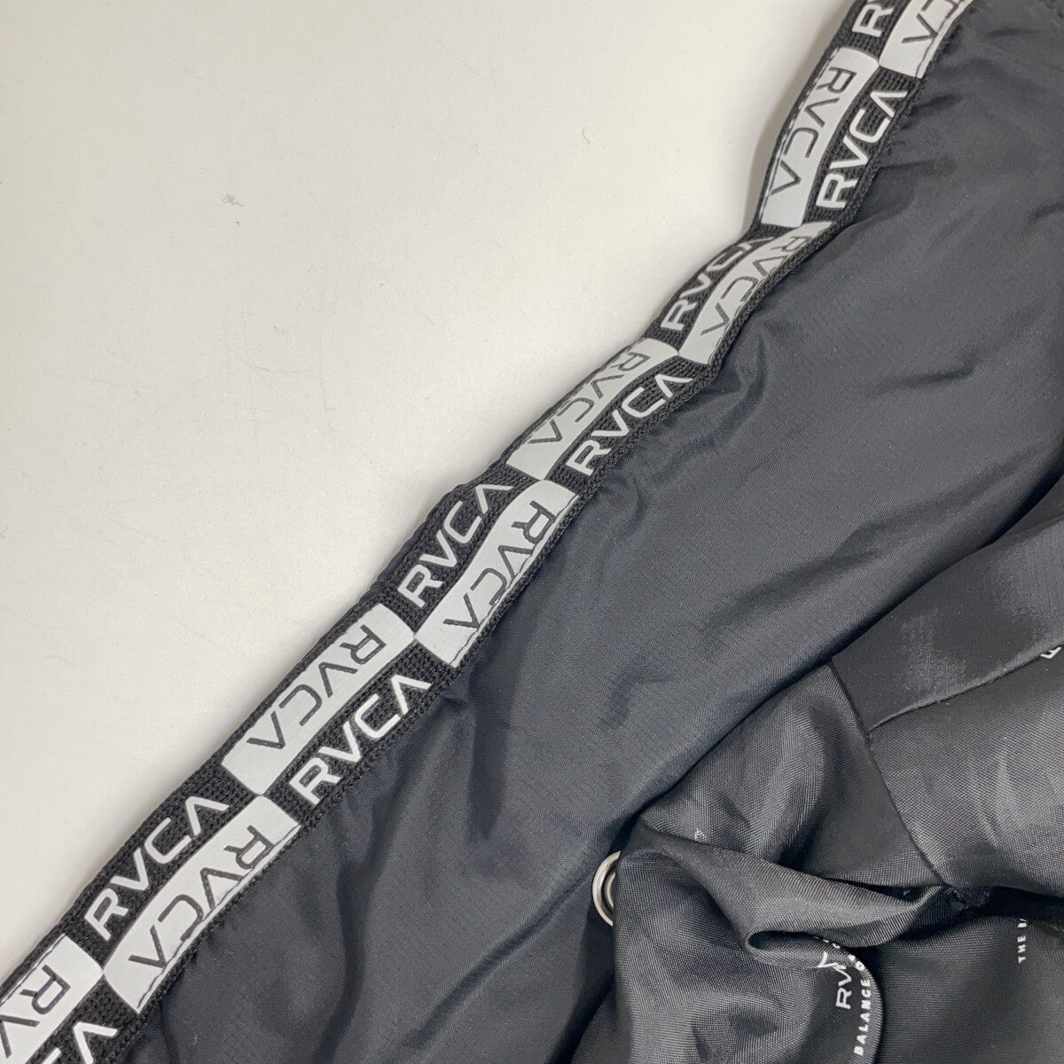 RVCA BB042767 黑色 羽绒夹克 夹克 S