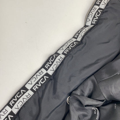RVCA BB042767 黑色 羽绒夹克 夹克 S