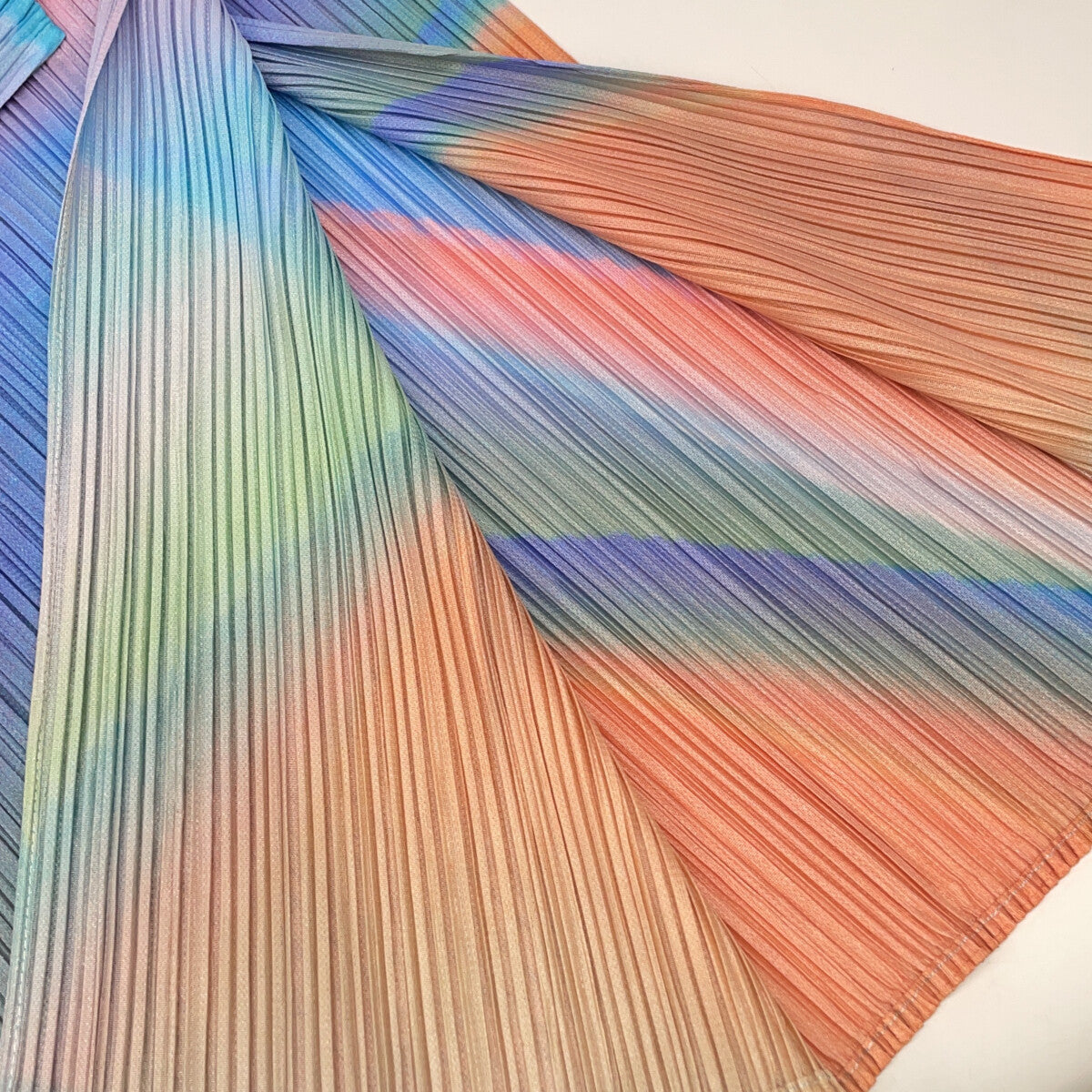三宅一生 PLEATS PLEASE 褶皱请 25AW PP53-JH685 多色 GROOVE 连衣裙