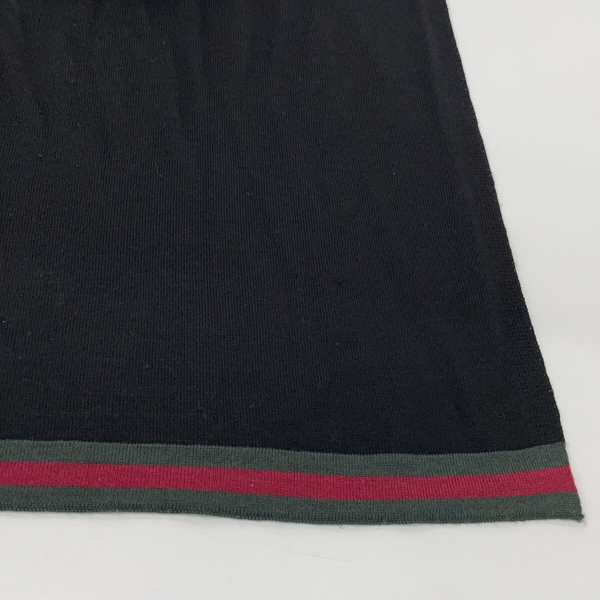 327377 Wool Sherry Line Scarf for Women
