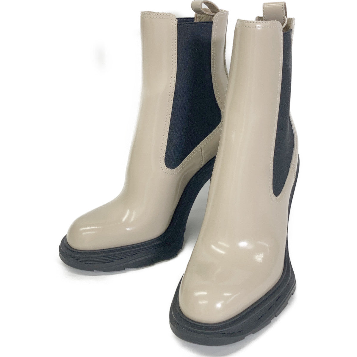 Alexander McQueen 亚历山大·麦昆 【新品同款】21年款 678530 漆皮高跟切尔西靴 鞋子