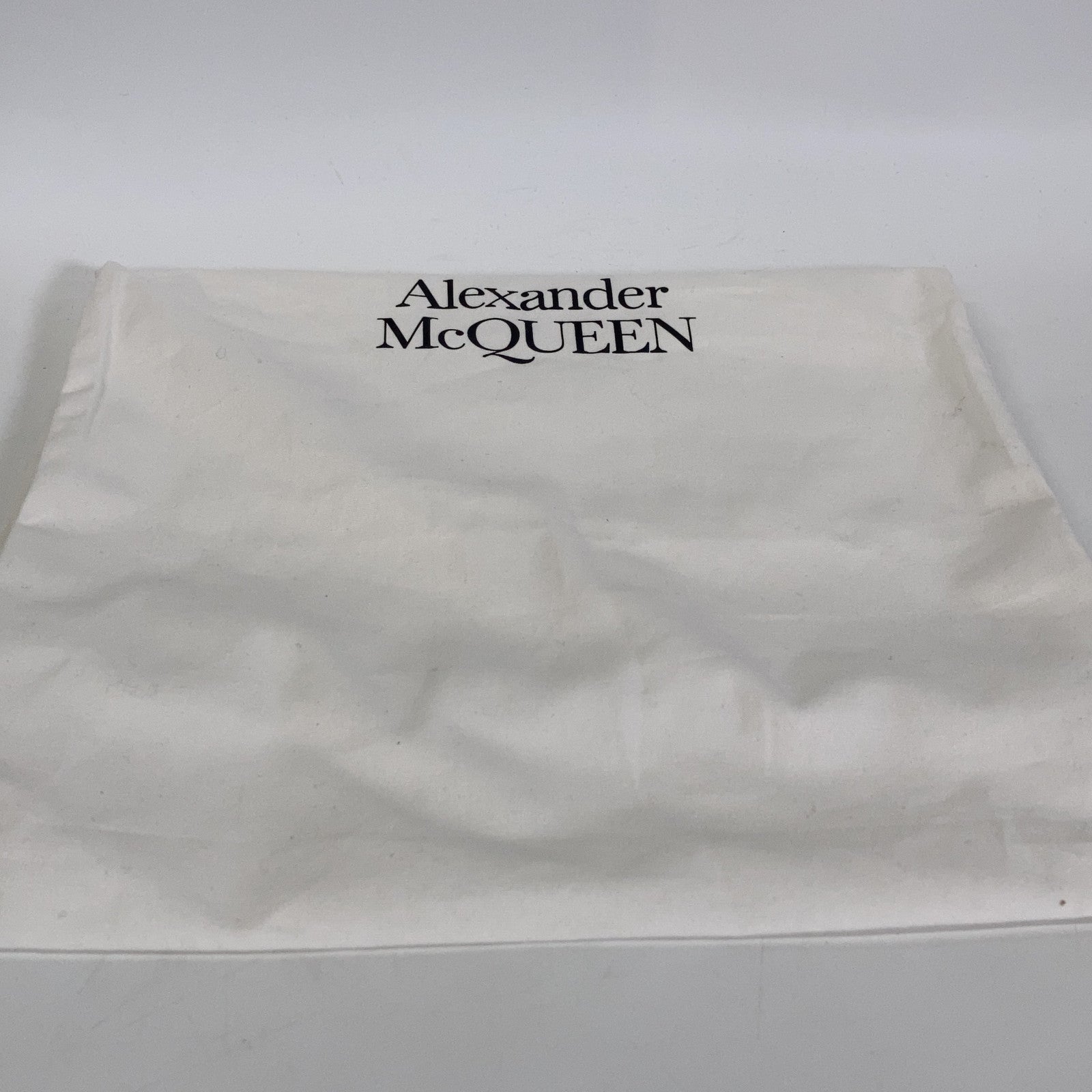Alexander McQueen 亚历山大·麦昆 【新品同款】21年款 678530 漆皮高跟切尔西靴 鞋子