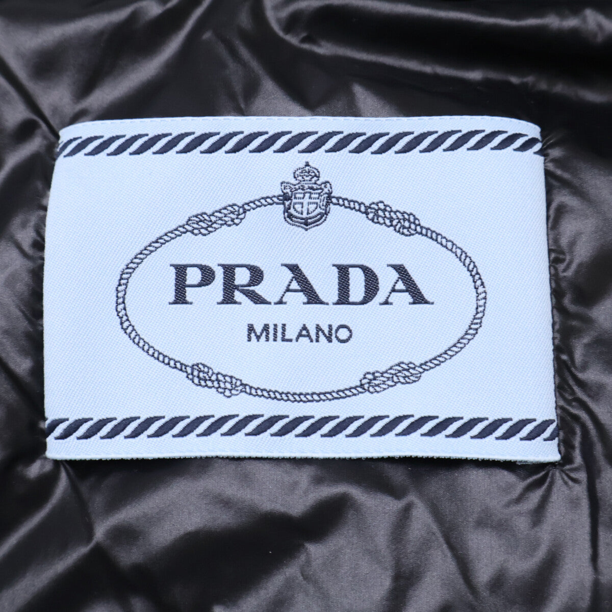 PRADA 普拉达 【美品/国内正品/24AW】291805 S222 11A9 Re-Nylon 短款两穿羽绒服 夹克 36