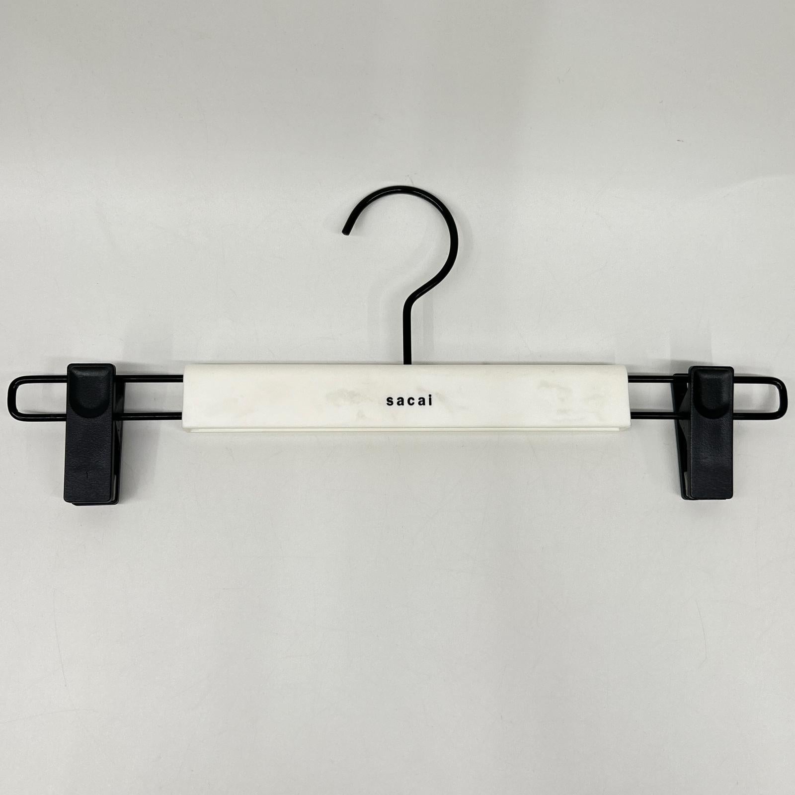 sacai サカイ 23-06535 ブラック プリーツ ストライプスカート スカート