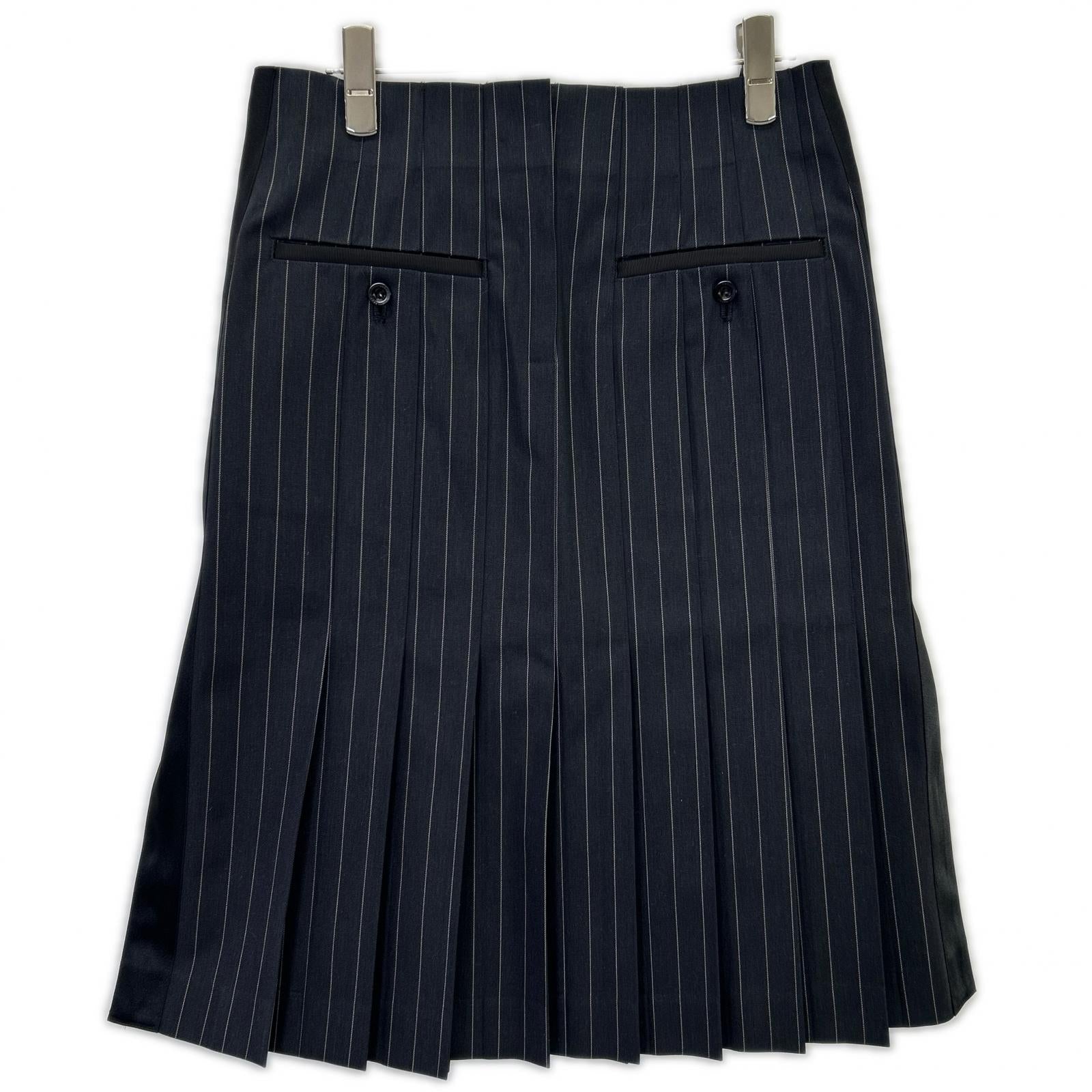 sacai サカイ 23-06535 ブラック プリーツ ストライプスカート スカート