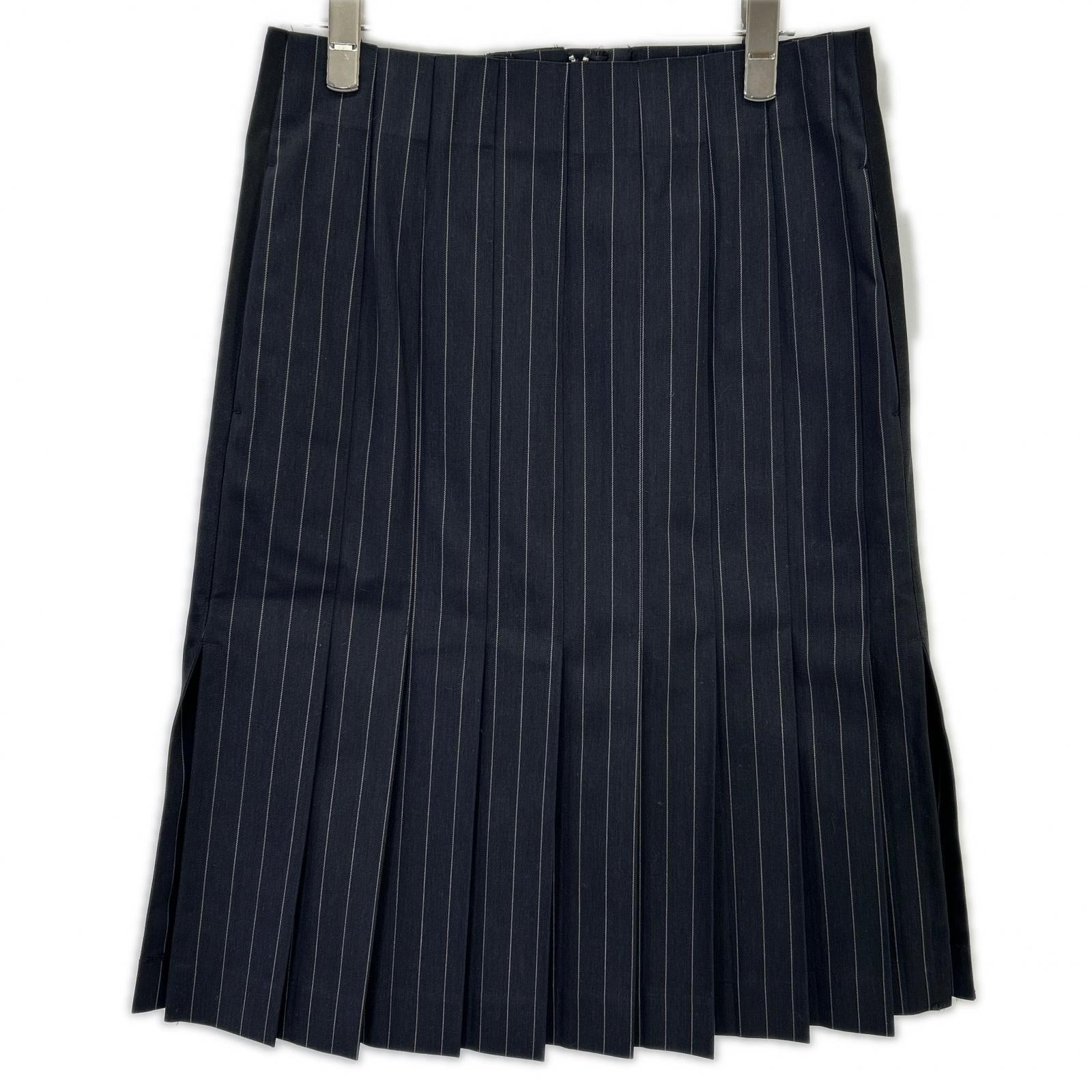 sacai サカイ 23-06535 ブラック プリーツ ストライプスカート スカート