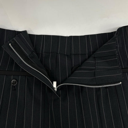 sacai サカイ 23-06535 ブラック プリーツ ストライプスカート スカート