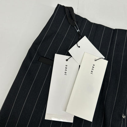 sacai サカイ 23-06535 ブラック プリーツ ストライプスカート スカート