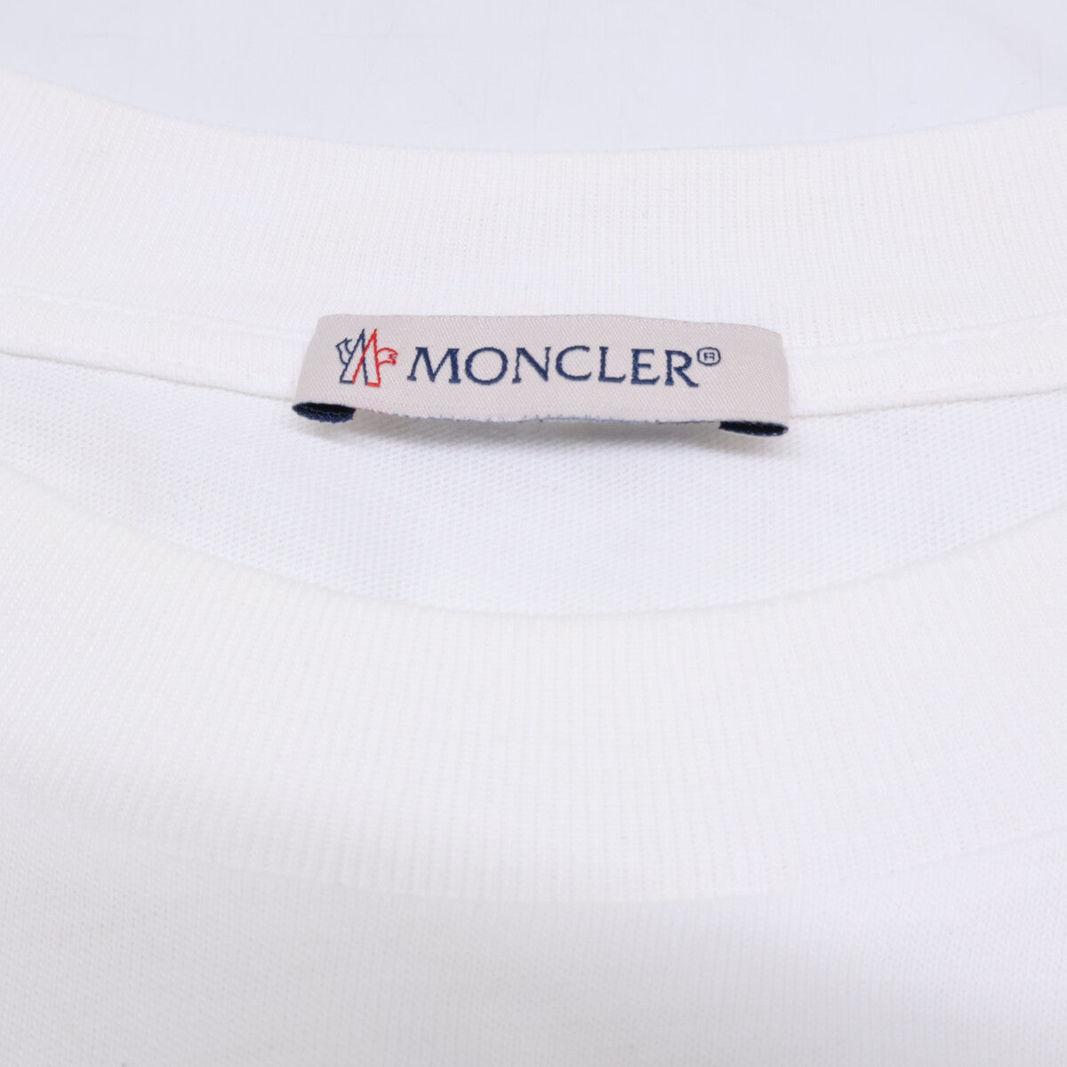 MONCLER Moncler 22' LS T-Shirt Logo Patch Long Sleeve Top