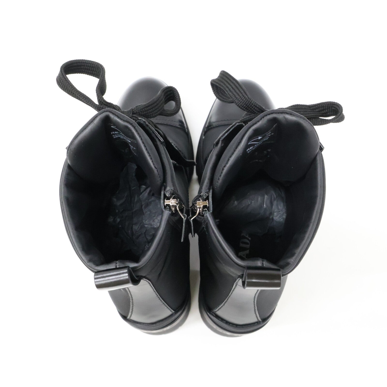 PRADA 普拉达 1T708M RE-NYLON 三角徽标短靴 鞋
