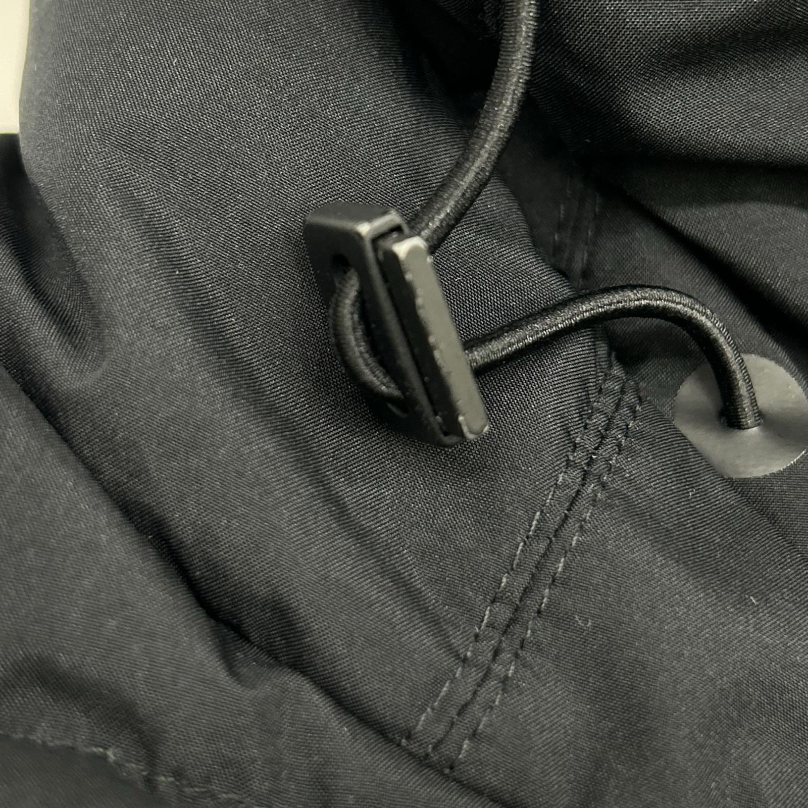 HERNO 赫尔诺 PI123UL 海军蓝 LAMINAR 双层GORE-TEX WINDSTOPPER 连帽夹克 46