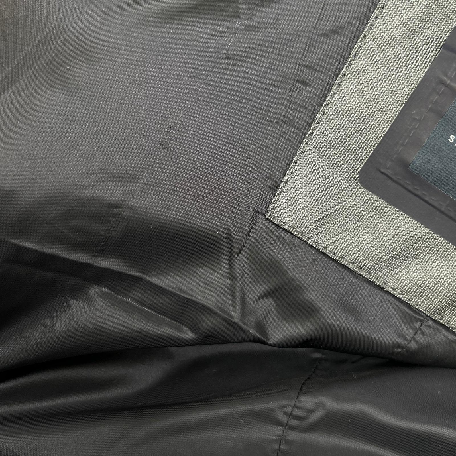 HERNO 赫尔诺 PI123UL 海军蓝 LAMINAR 双层GORE-TEX WINDSTOPPER 连帽夹克 46