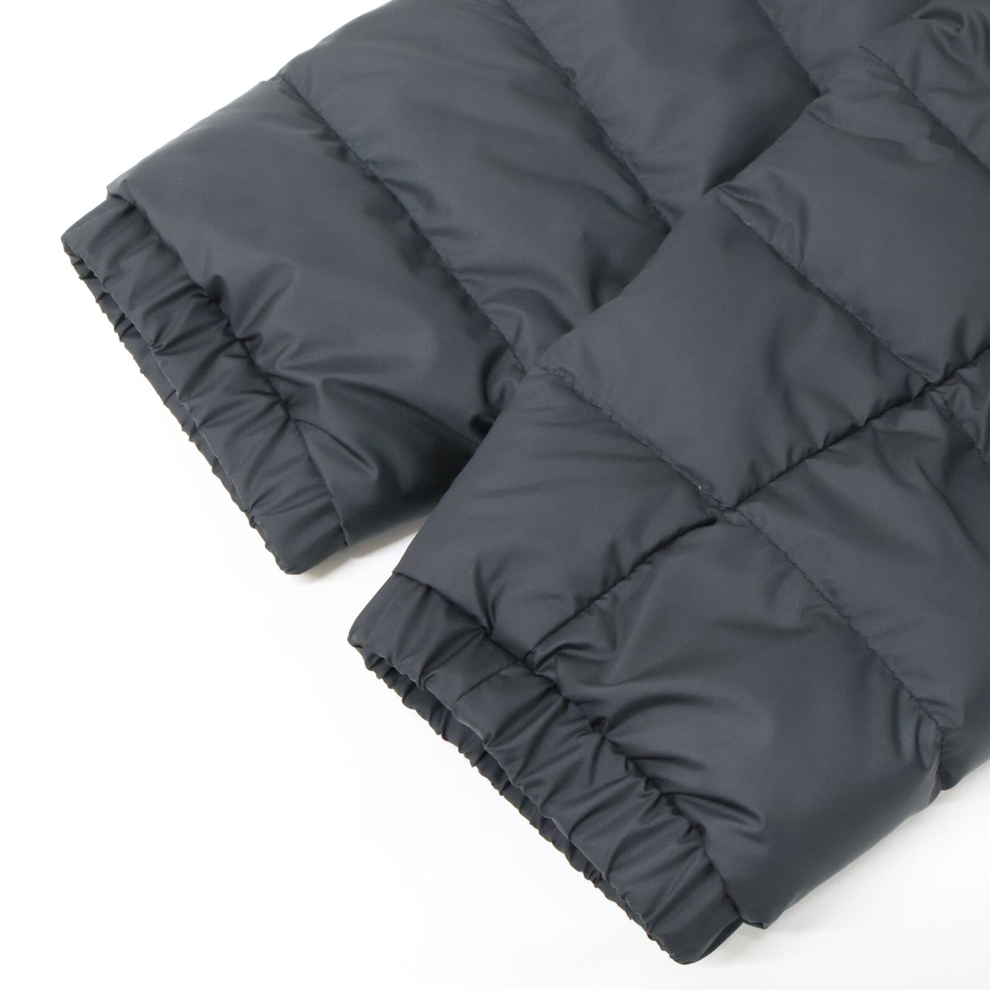 MONCLER モンクレール 新品同様 25年製 VERMEILLE ヴェルメイユ 軽量ショートダウンジャケット ジャケット