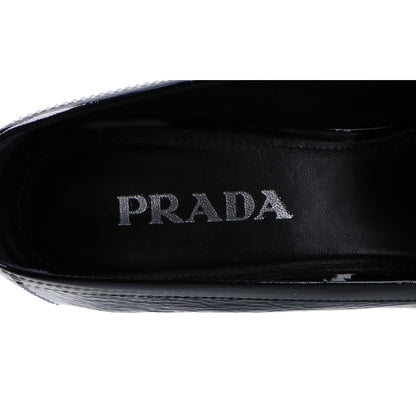 PRADA 普拉达 精品 黑色 三角徽标 漆皮 乐福鞋