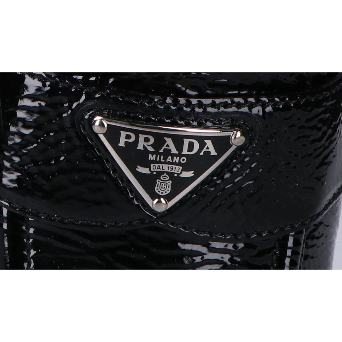 PRADA 普拉达 精品 黑色 三角徽标 漆皮 乐福鞋