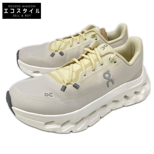 On オン 【美品】3WE10054312 Cloudtilt クラウドティルト スニーカー シューズ USW6.5