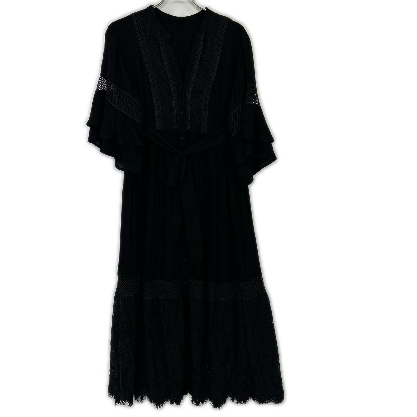 Grace Class 02232 31018-00 Black 23SS Scalloped Lace Maxi Dress